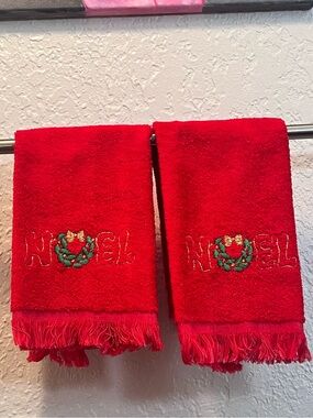 Vintage Cannon Christmas Hand Towels Set of 2 Red Noel Wreath Fringe Trim